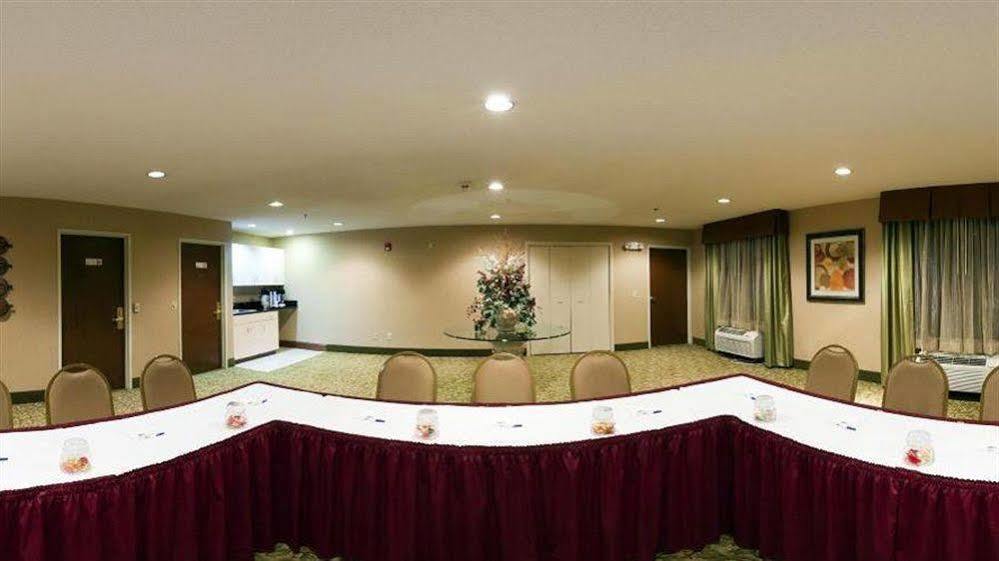Holiday Inn Express & Suites Reidsville By Ihg Екстериор снимка