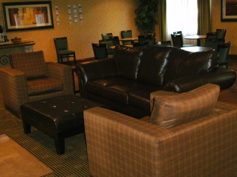 Holiday Inn Express & Suites Reidsville By Ihg Екстериор снимка